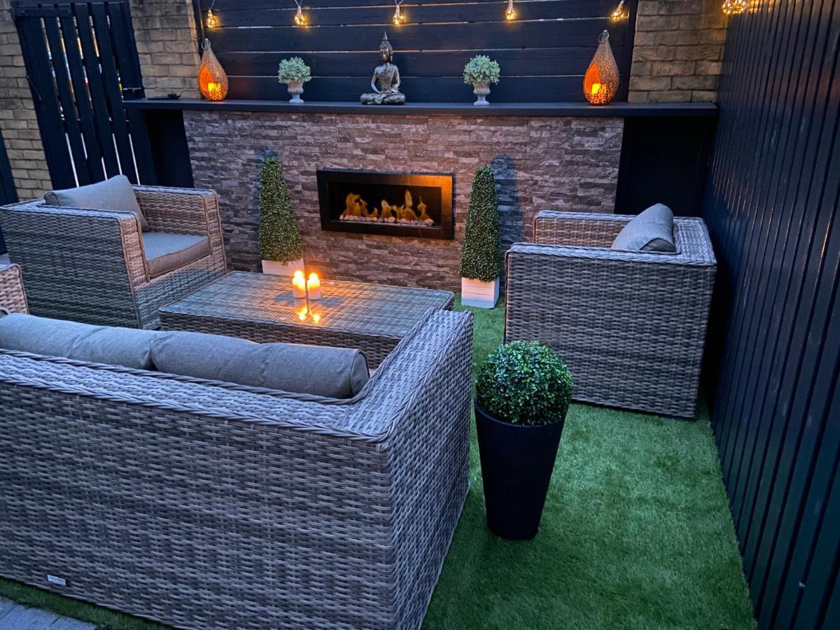 Summer House Terrace Yeovil Exterior photo